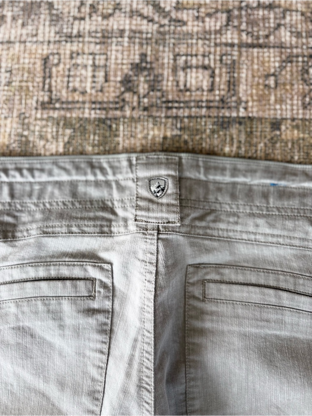 KUHL Cabo Kapri Ash Gray Pants Capri Cropped Lightweight Outdoor Hiking Size 8 - Picture 9 of 11